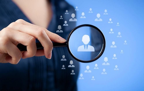 中国驻菲使馆为在菲老年同胞提供线下办 